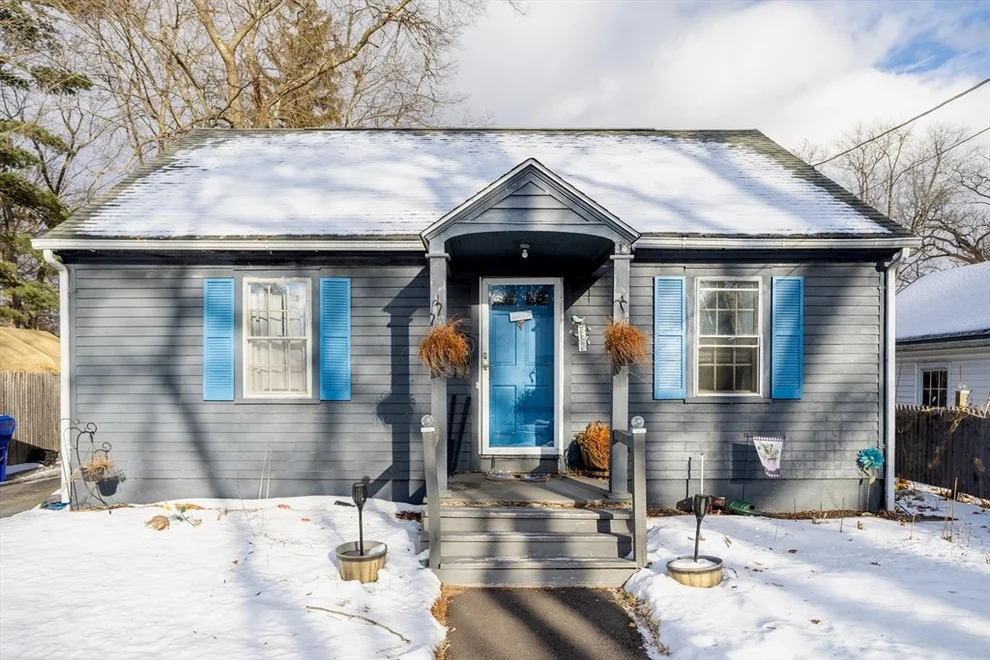 Unit for sale at 179 Carver, Springfield, MA 01108