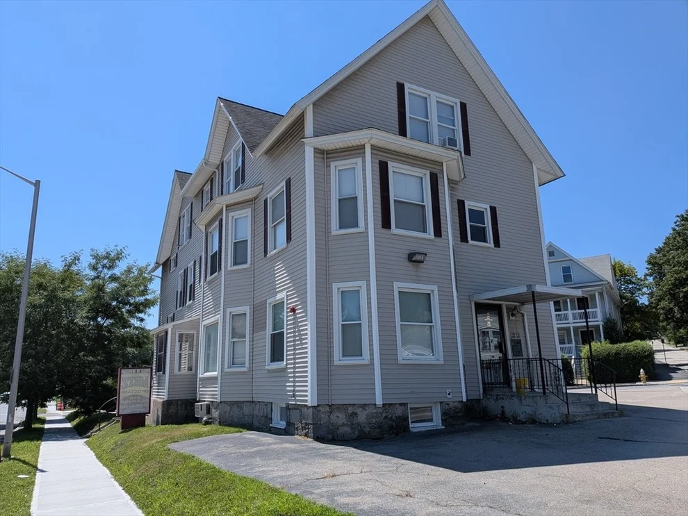 Unit for sale at 188 Park Ave Aka 127 Institute Rd, Worcester, MA 01609