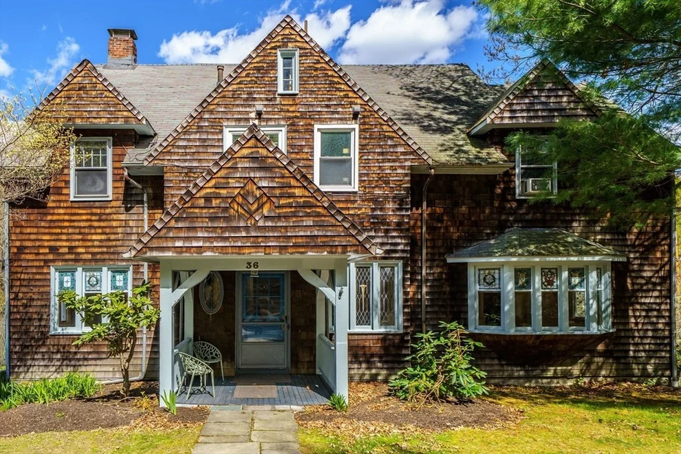 Unit for sale at 36 Dexter Rd, Newton, MA 02460