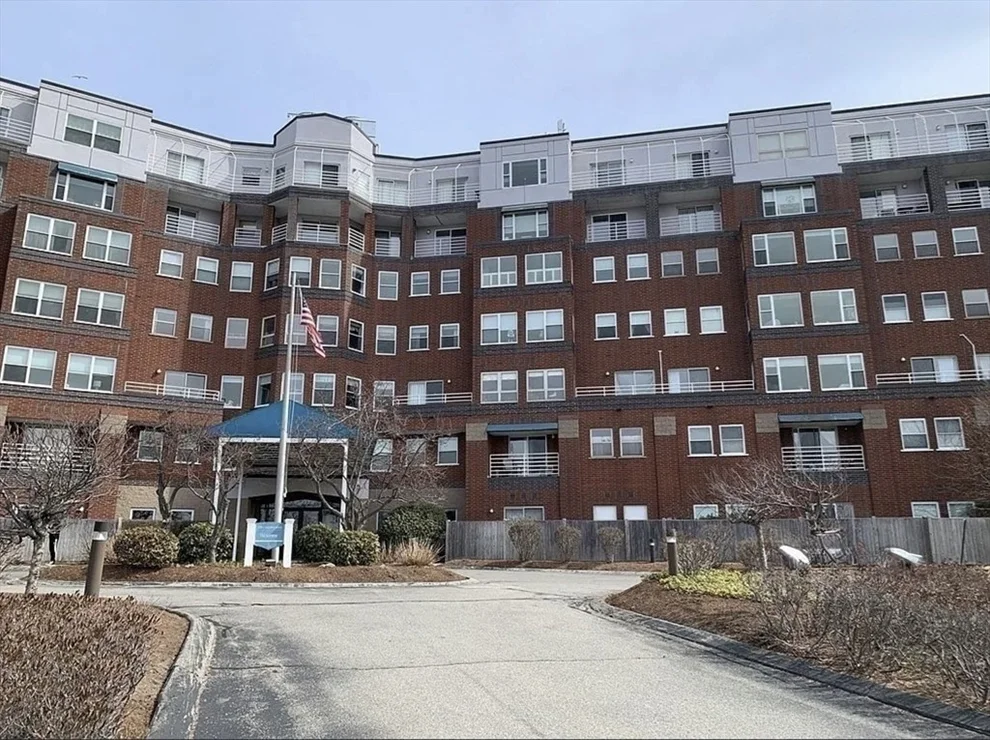 Unit for sale at 9 Park Ave, Hull, MA 02045