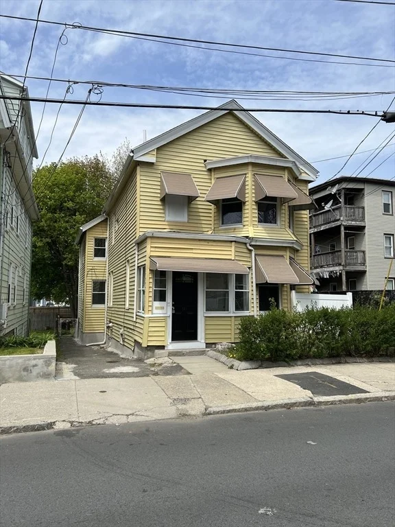 Unit for sale at 148 Florence St, Everett, MA 02149