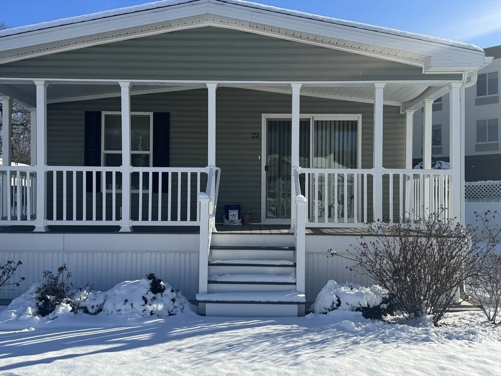 Unit for sale at 160 Washington Street, Plainville, MA 02762