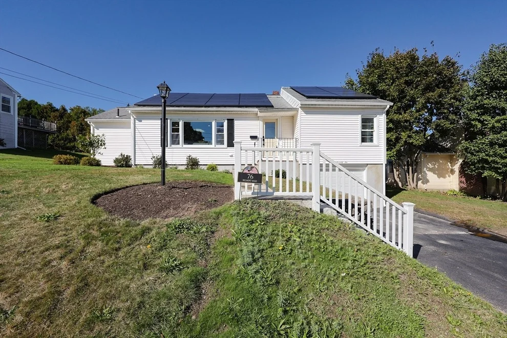 Unit for sale at 76 Belmont Rd, Leominster, MA 01453