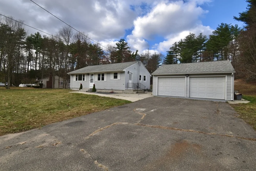 Unit for sale at 64 Potash Hill, Hampden, MA 01036
