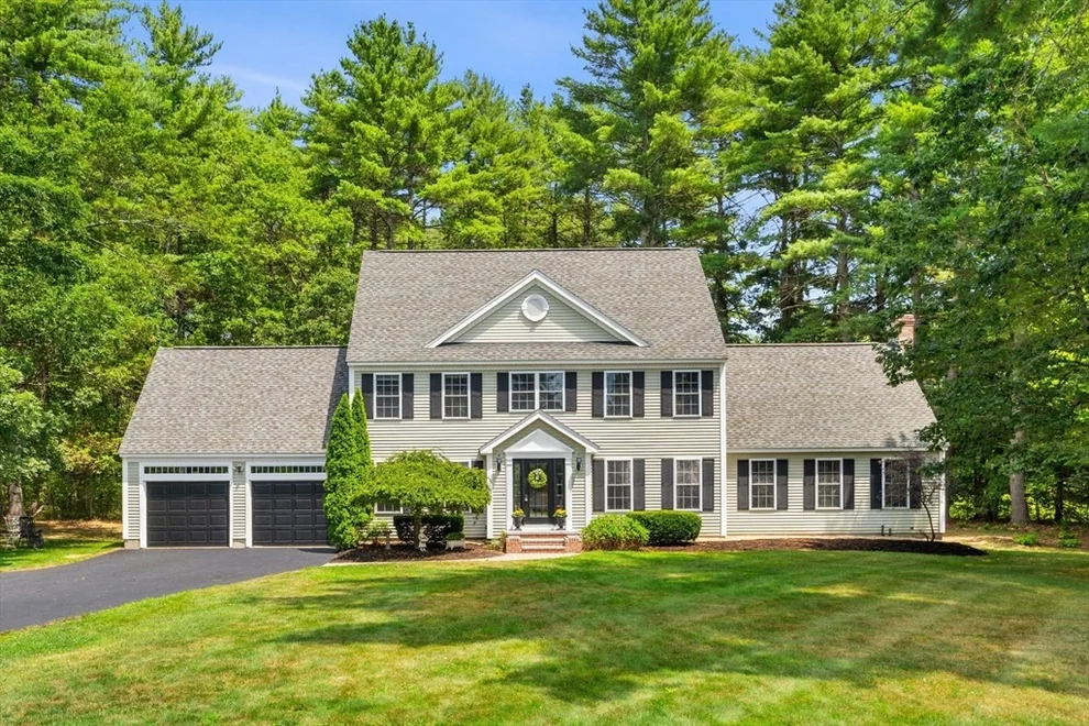 Unit for sale at 15 Catherines Way, Shirley, MA 01464