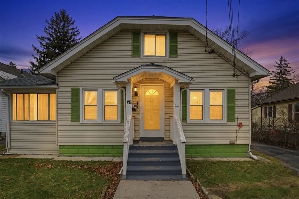 Unit for sale at 24 Jasper St, Springfield, MA 01109