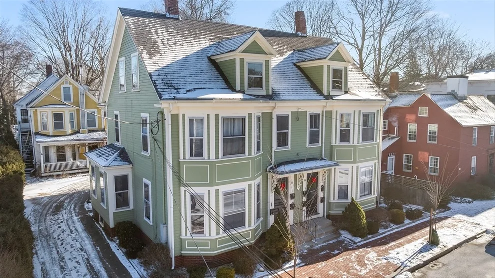 Unit for sale at 93 -95 Lime Street, Newburyport, MA 01950