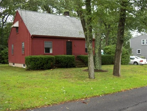 Unit for sale at 125 Pemberton St, Walpole, MA 02081