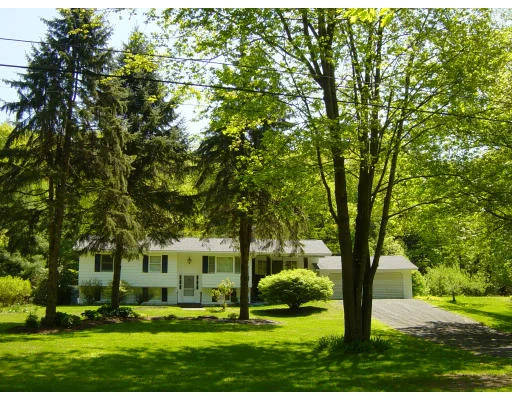 Unit for sale at 133 Middle Road, Southampton, MA 01073