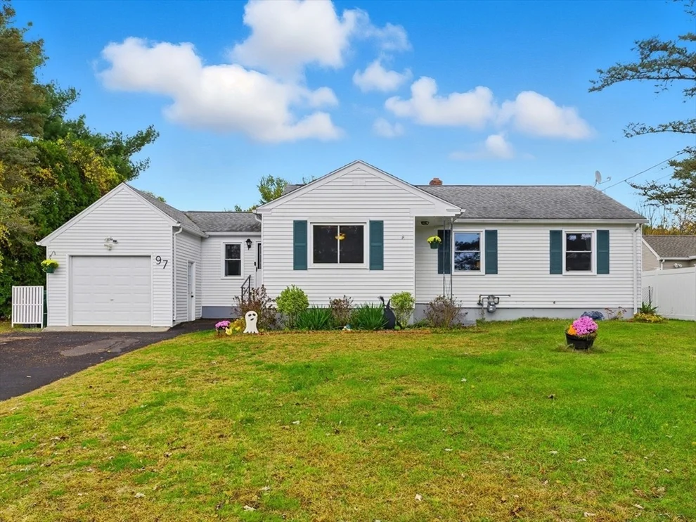 Unit for sale at 97 Robak Drive, Chicopee, MA 01020