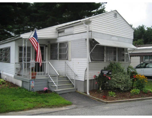 Unit for sale at 4 F St, Merrimac, MA 01860