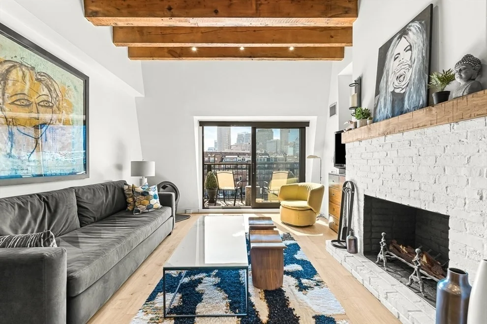 Unit for sale at 28 Atlantic Ave, Boston, MA 02110
