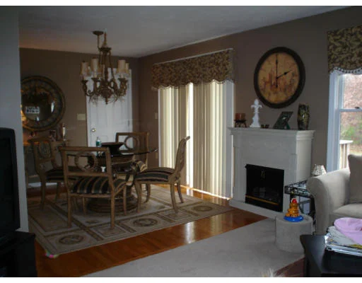 Unit for sale at 10 Country Side Rd, Bellingham, MA 02019