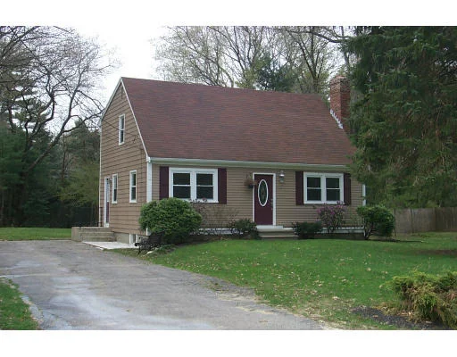 Unit for sale at 150 Priscilla Dr, Pembroke, MA 02359
