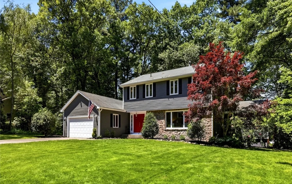 Unit for sale at 25 Revolutionary Rd, Acton, MA 01720