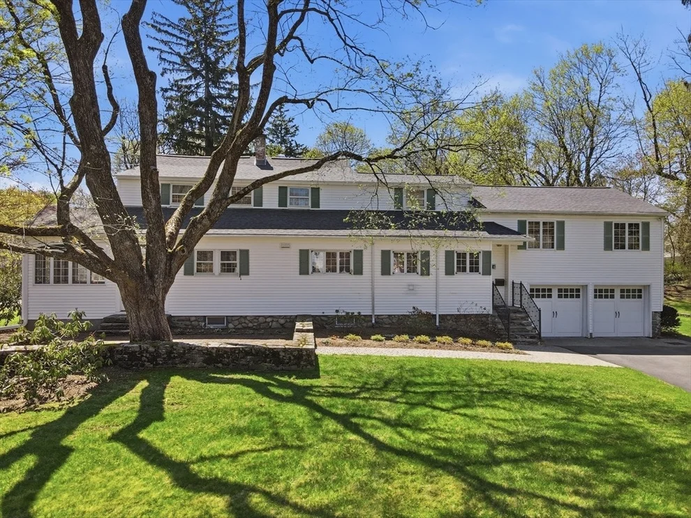Unit for sale at 24 Spring Street, Shrewsbury, MA 01545