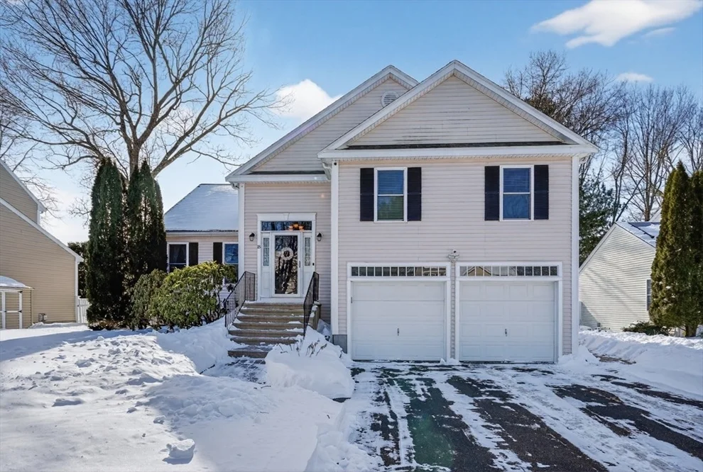 Unit for sale at 18 Jay Dr, Framingham, MA 01701