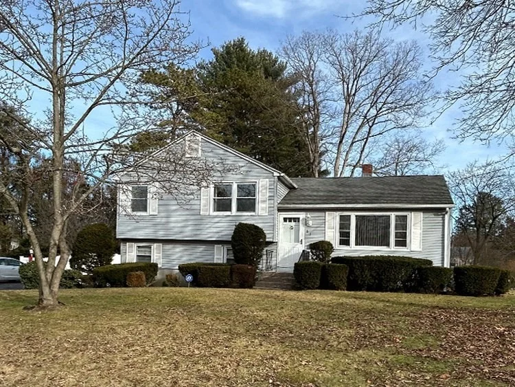 Unit for sale at 63 Meadowlark Dr, Longmeadow, MA 01106