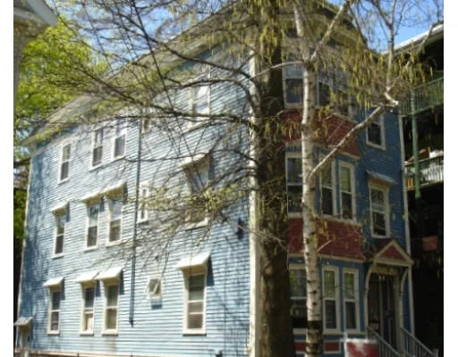 Unit for sale at 32 Suffolk St, Cambridge, MA 02139