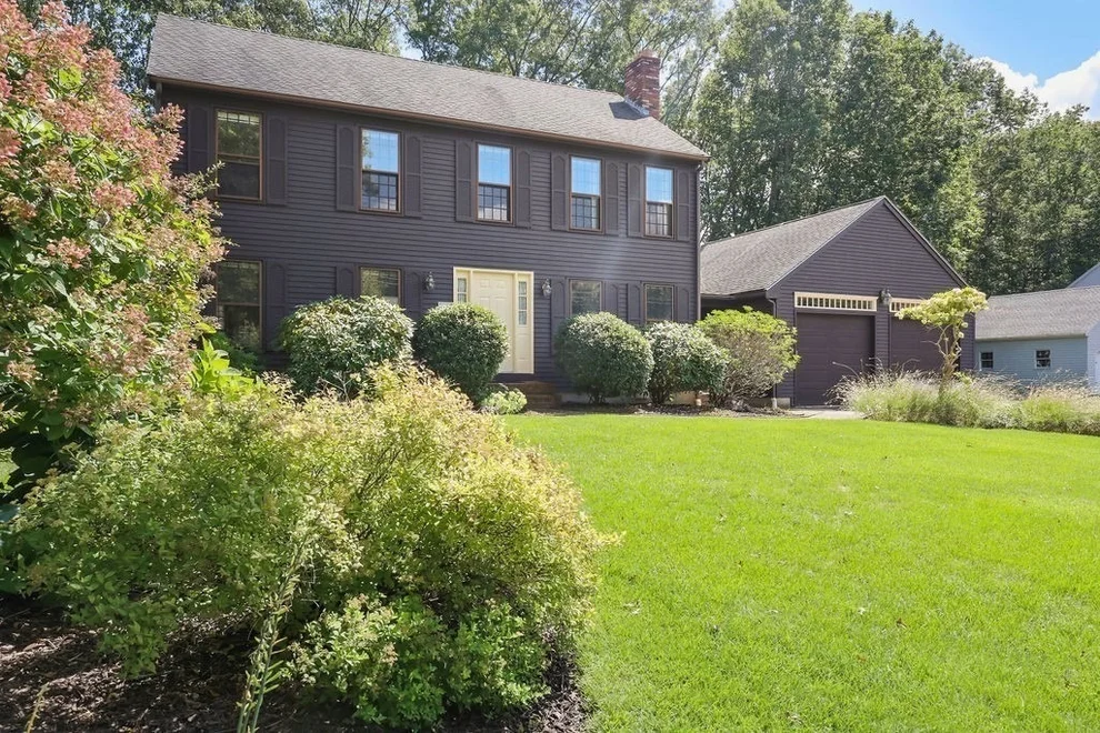 Unit for sale at 102 Virginia Ave, North Attleboro, MA 02760