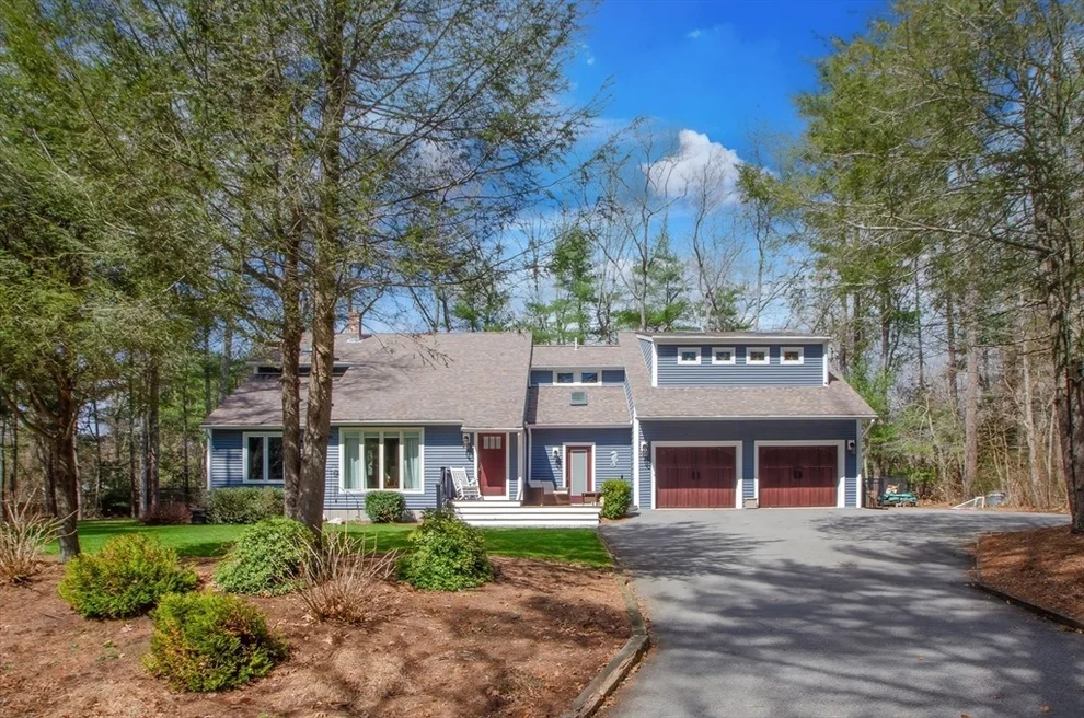 Unit for sale at 4 Pocohontas Way, Mattapoisett, MA 02739