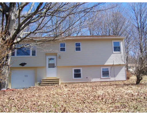 Unit for sale at 8 Poplar Street, West Brookfield, MA 01585