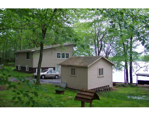 Unit for sale at 227 Southwest Main Street, Douglas, MA 01516