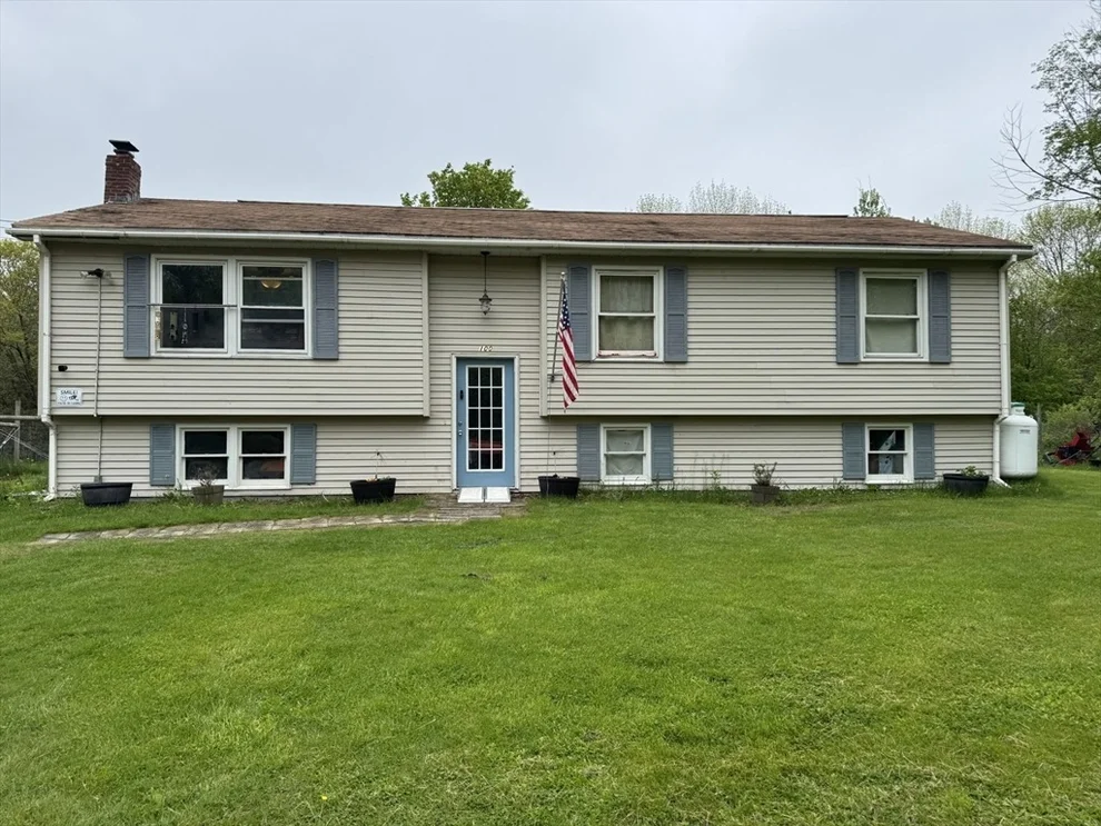 Unit for sale at 100 Narrow Lane, Phillipston, MA 01331