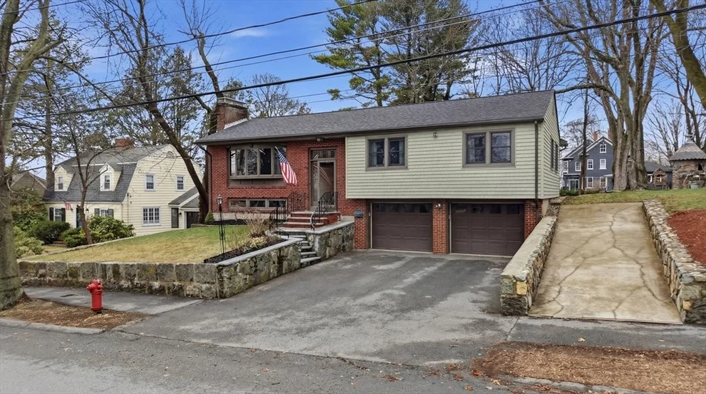 Unit for sale at 11 Lawrence St, Wakefield, MA 01880