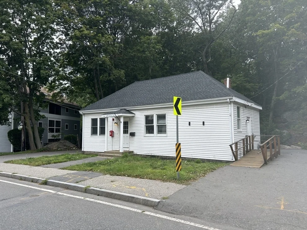 Unit for sale at 630 Salem St, Lynnfield, MA 01940