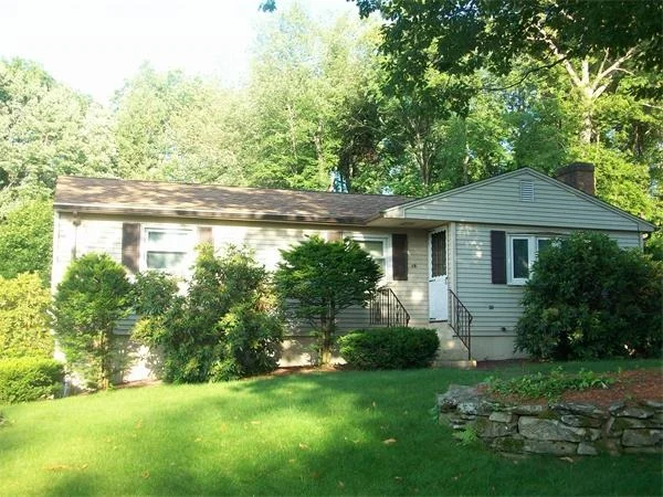 Unit for sale at 16 Old Meetinghouse Rd, Auburn, MA 01501
