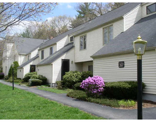 Unit for sale at 397 Great Rd, Acton, MA 01720