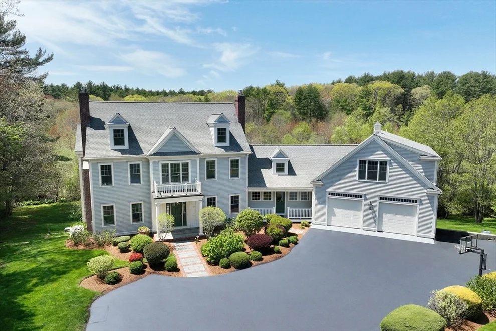 Unit for sale at 179 Central St, Norwell, MA 02061