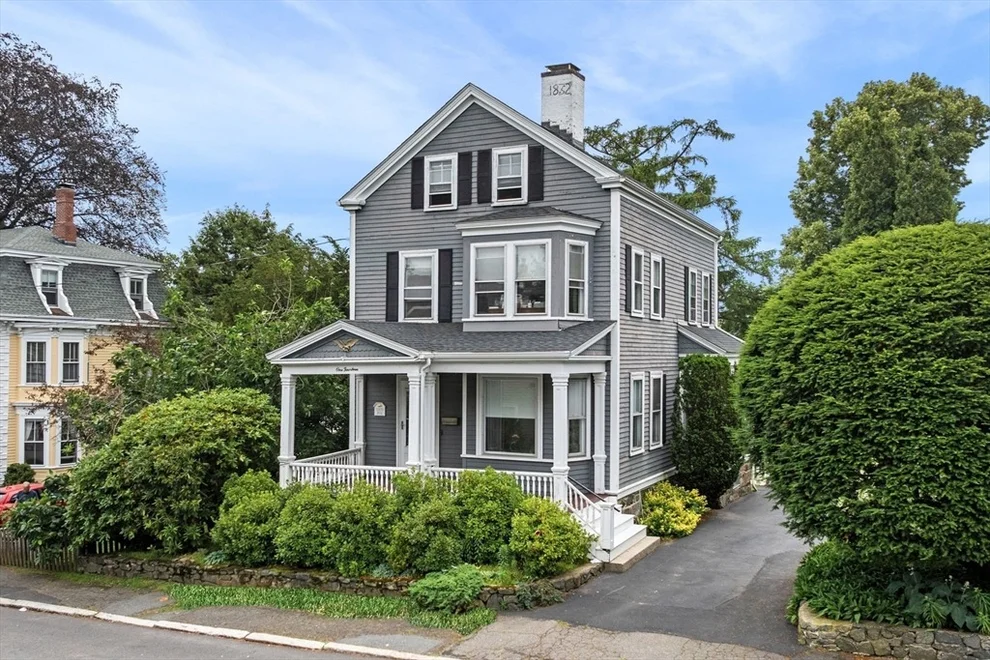 Unit for sale at 114 Elm Street, Marblehead, MA 01945