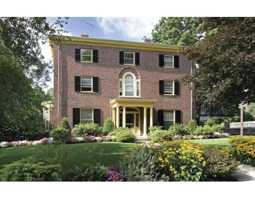 Unit for sale at 156 Tappan Street, Brookline, MA 02445