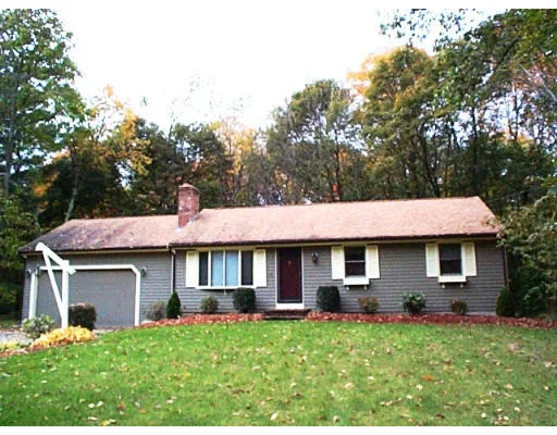 Unit for sale at 372 Lindsey St, Attleboro, MA 02703