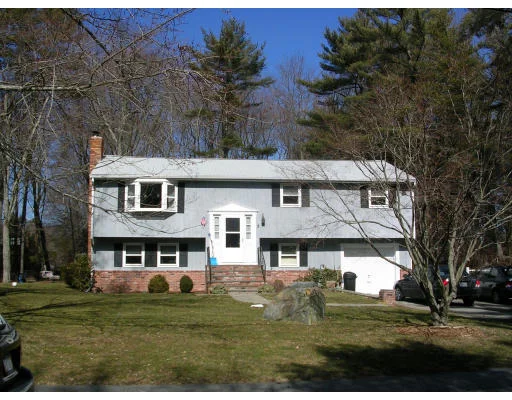 Unit for sale at 5 Paddock, Easton, MA 02375