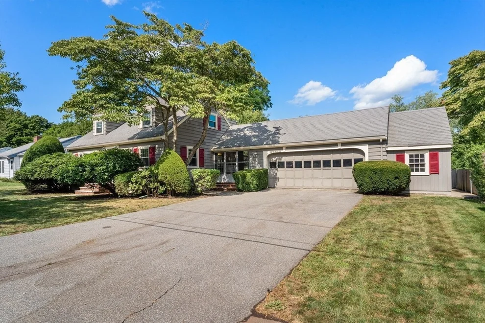 Unit for sale at 20 Oakhurst Rd., Beverly, MA 01915