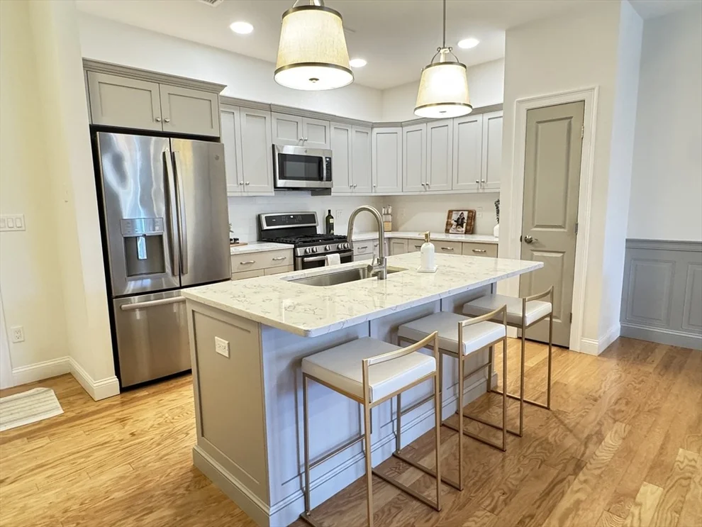 Unit for sale at 1 Revolution Way, Canton, MA 02021