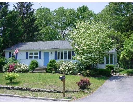 Unit for sale at 10 Cedarwood Lane, Burlington, MA 01803