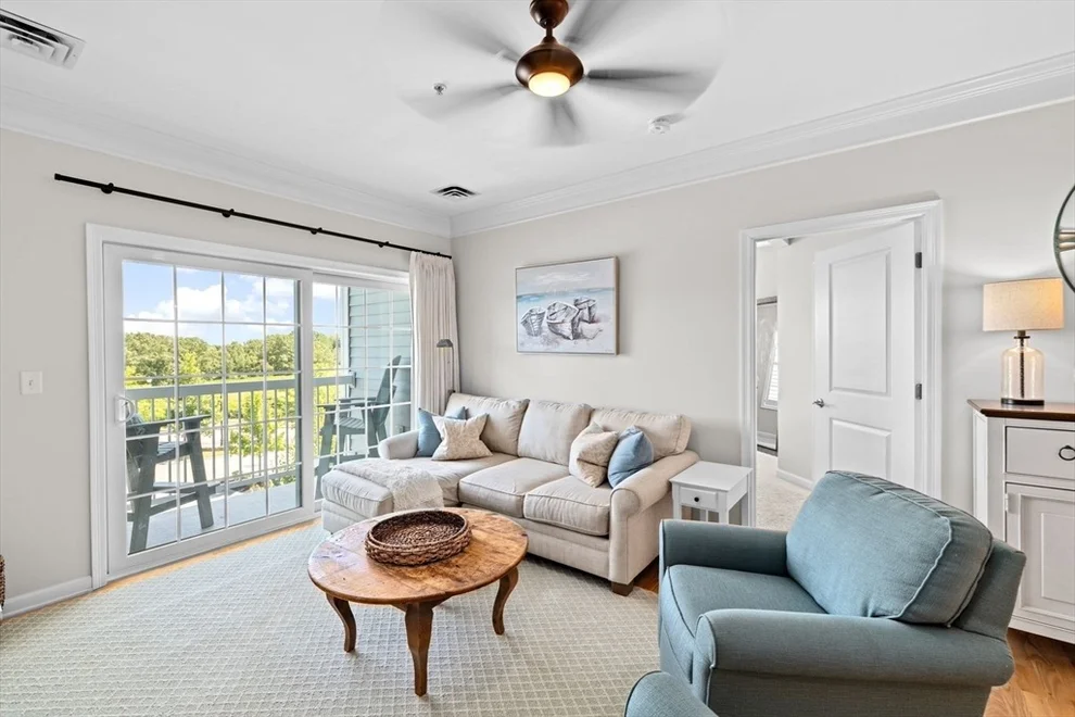 Unit for sale at 130 Trotter Rd, Weymouth, MA 02190