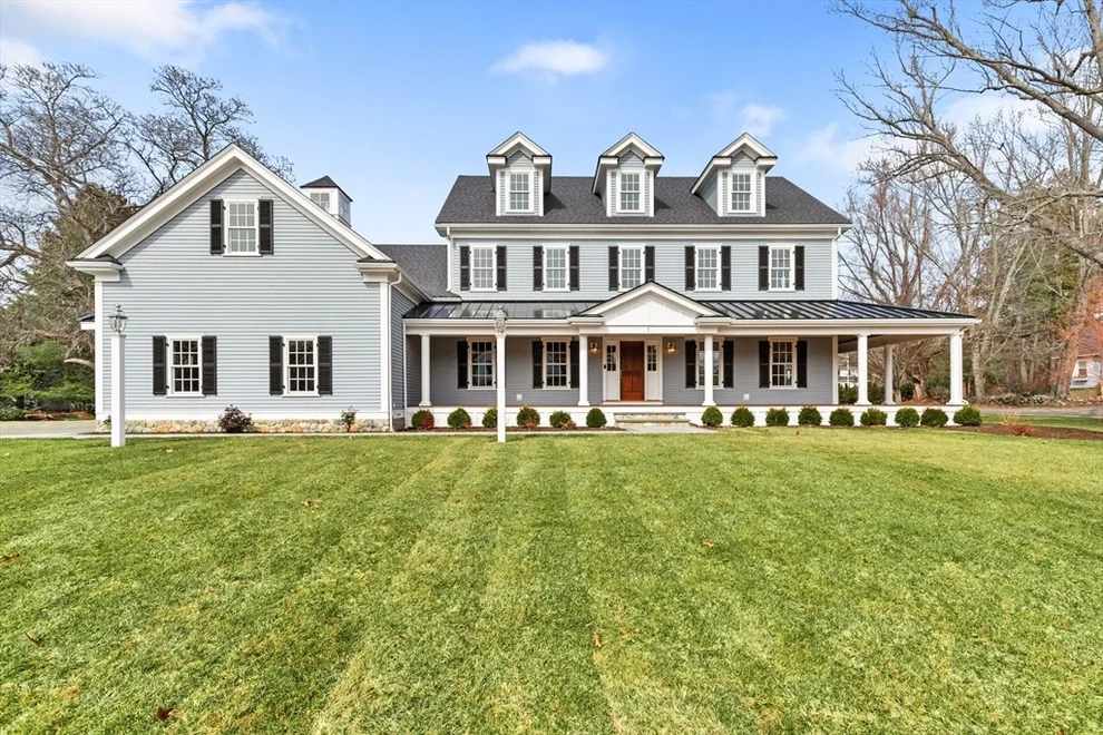 Unit for sale at 1 Tuttle Lane, Lynnfield, MA 01940