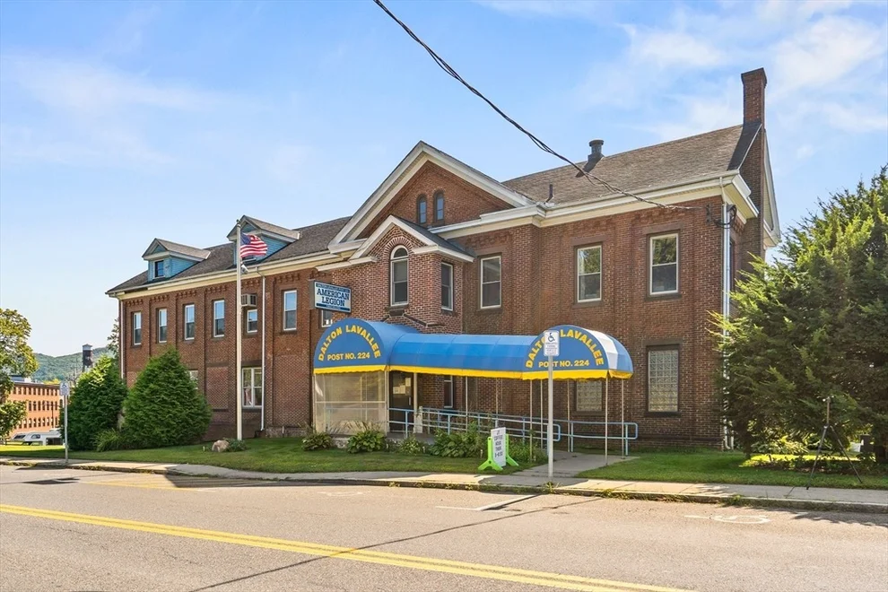 Unit for sale at 190-192 Pleasant St, Easthampton, MA 01027