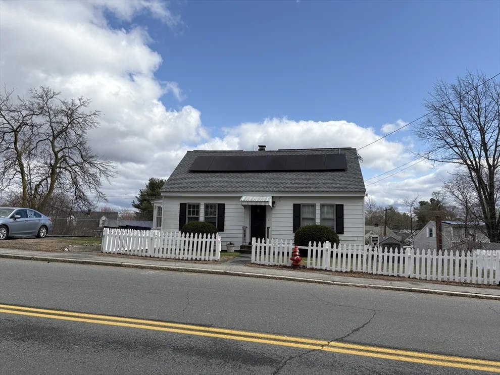 Unit for sale at 232 Lowell St, Methuen, MA 01844