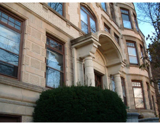 Unit for sale at 31 Westbourne Terrace, Brookline, MA 02445