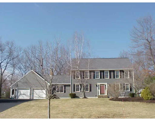 Unit for sale at 107 Hunter Road, Uxbridge, MA 01569