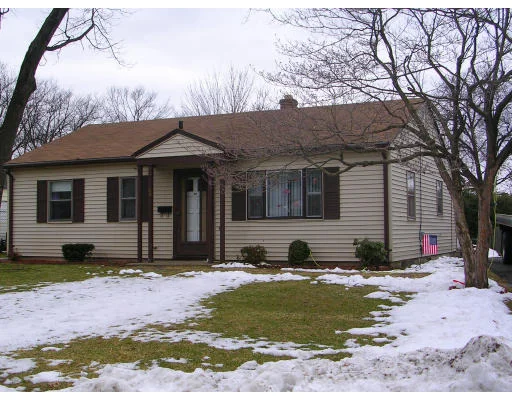 Unit for sale at 66 White Birch Ave, Chicopee, MA 01020