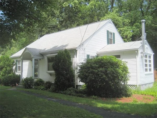 Unit for sale at 17 Park Ter, Uxbridge, MA 01569