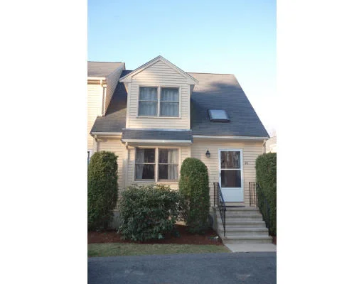 Unit for sale at 20 Pinecrest Vlg, Hopkinton, MA 01748