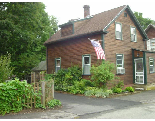 Unit for sale at 4 Warren, Ipswich, MA 01938